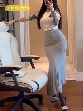 纹身美女卡通百科老王WEME写真，太吸引人了？