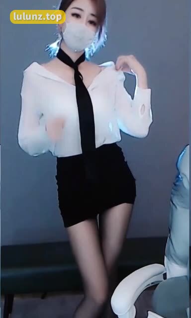 猪饲料微密圈付费视频揭秘,高清图集VIP资源合集