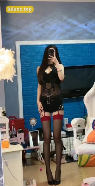 张鑫baby微密圈影像大揭秘，全方位解读细致观察