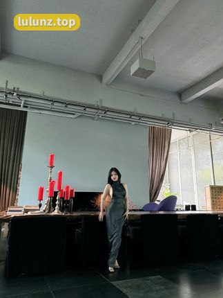 张鑫baby个人简介从素人到百万粉丝网红的崛起之路，揭秘张鑫Amy的成名故事