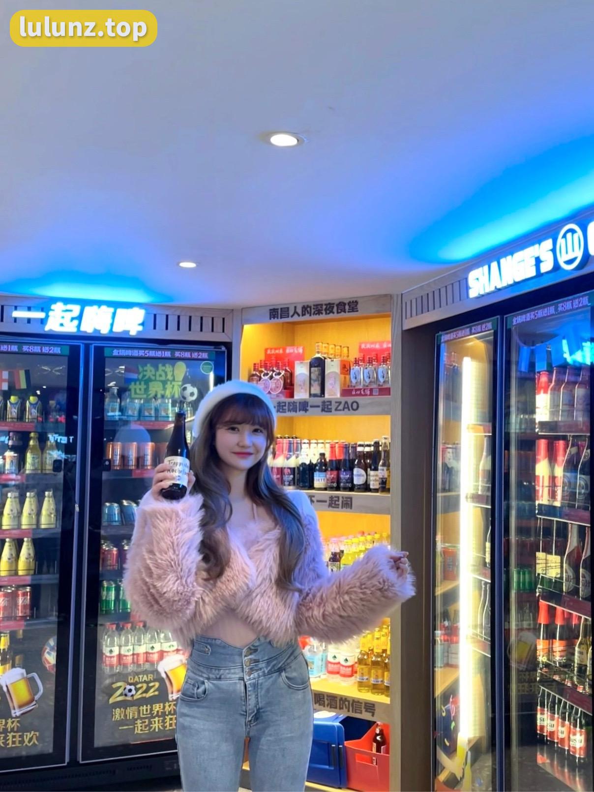 十万口草莓粥粥微密圈写真打包下载，精美资源一键收集