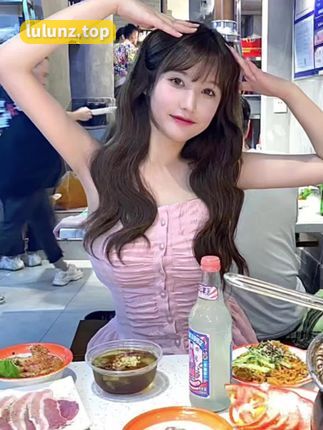 十万口草莓粥粥舰长微密圈作品合集,最具人气的图集视频