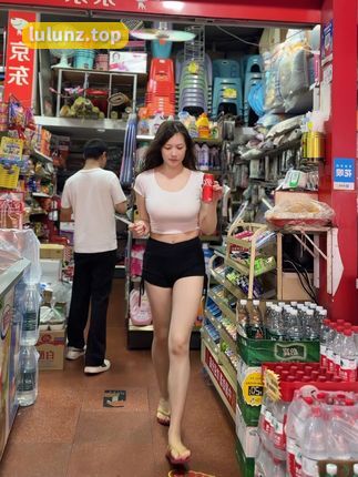 可可西yyy微密圈写真集曝光，极致美丽震撼视觉享受