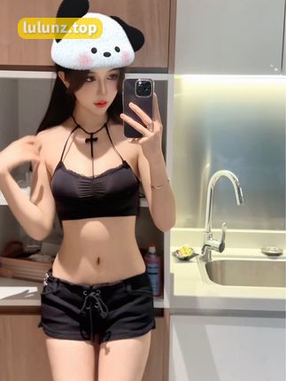 三人行视觉盛宴艾拉·isla微密圈特别篇，颜值和气质并存