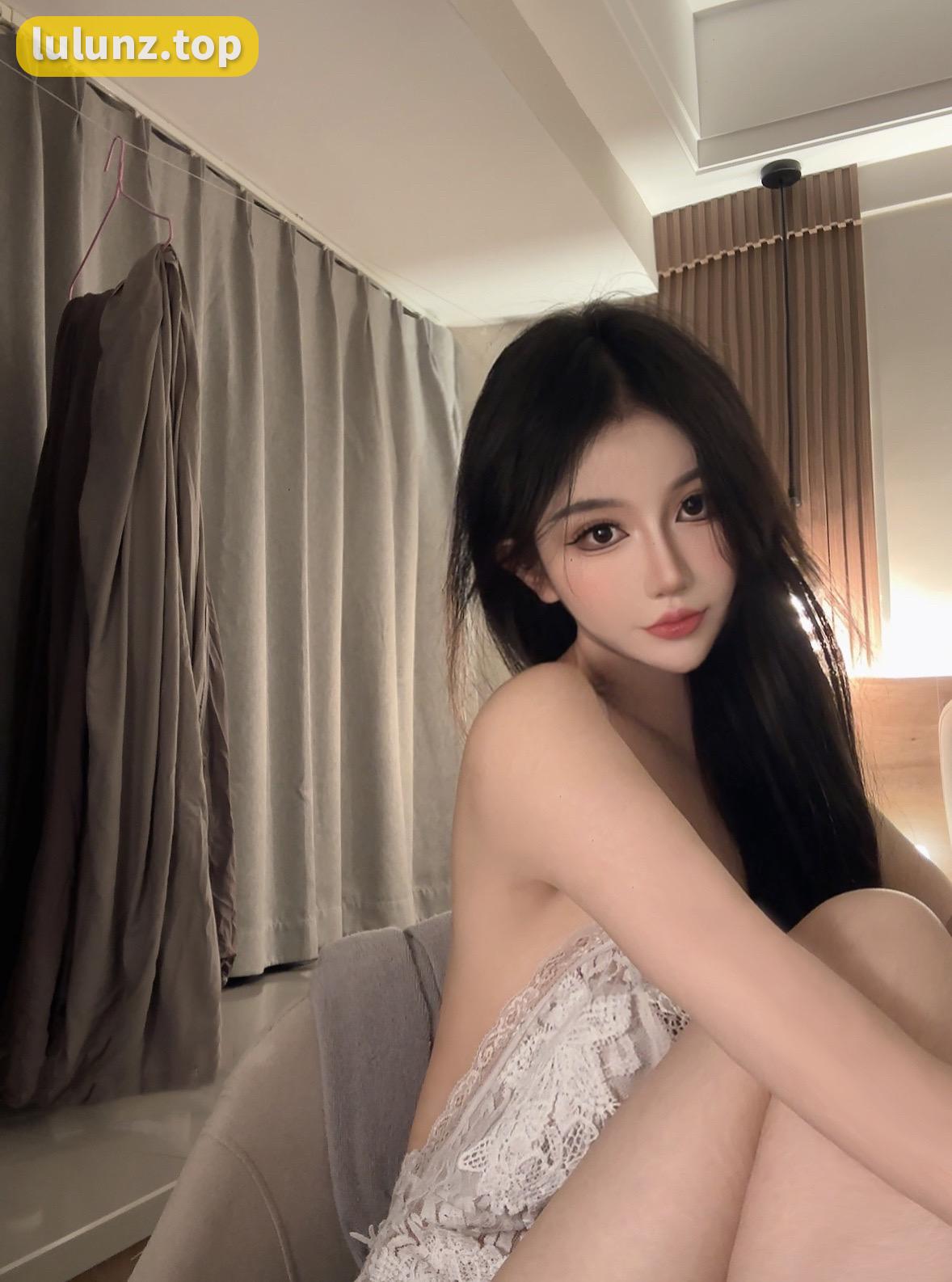 艾拉·isla健身写真合集，微密圈中无敌曲线的独家展示