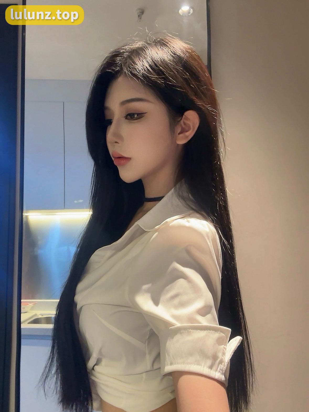 艾拉·isla健身写真合集，微密圈中无敌曲线的独家展示