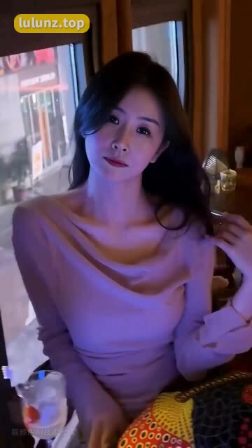 是小逗逗的秘密世界，从私拍到微密圈套图的成名之旅