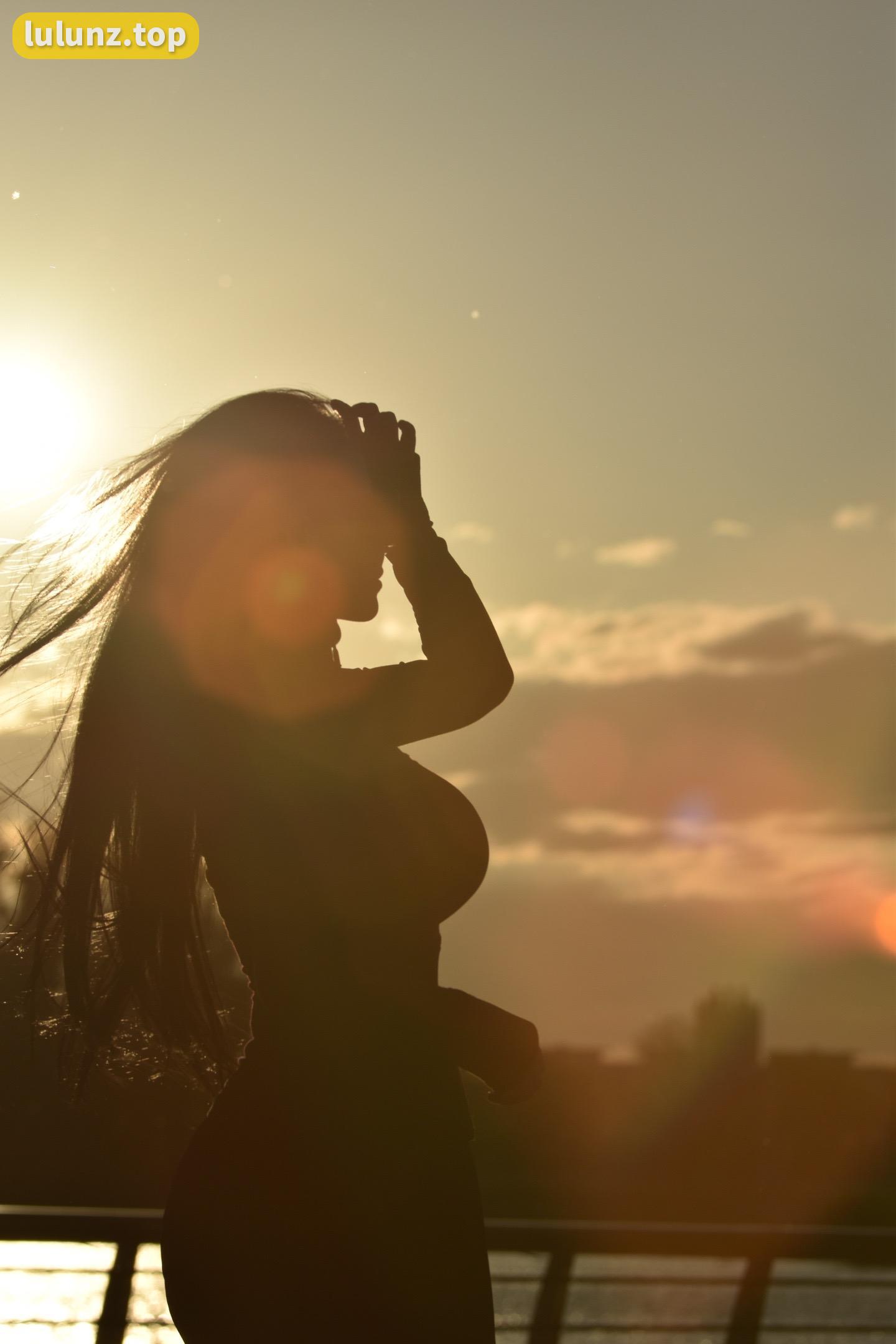 微密圈左公子666健身女神最新视频，健身照合集分享