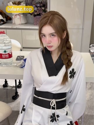 抖音八酱极限1v3的精彩解读，分析八酱与榜一大哥的对决故事