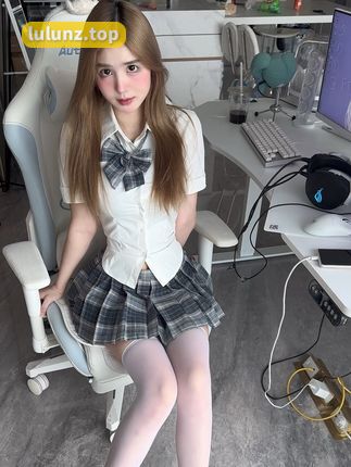 翻白眼的八酱她到底做了什么？解析八酱翻白眼背后的幽默梗