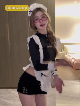 翻白眼的八酱她到底做了什么？解析八酱翻白眼背后的幽默梗