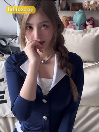 八酱微密圈30万粉丝表情老到位了，八酱作品为何如此受欢迎？揭秘原因