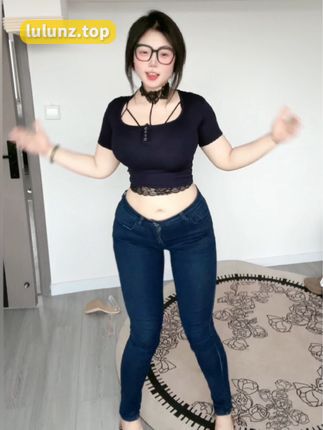 微密圈大火网红可爱的肉巴，最新图片作品限时开放