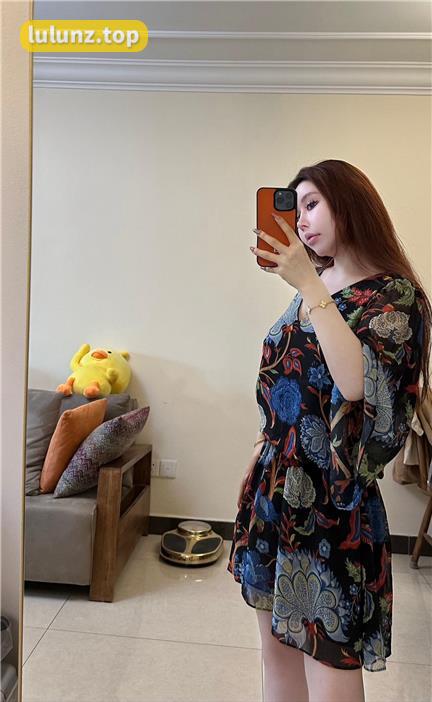 玫桃泡芙写真无水印资源下载，一键打包更方便