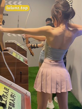 脸红mm的Ins账号是什么？她的时尚生活揭秘