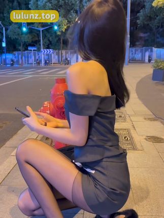 脸红mm是谁？揭秘她从普通人到抖音红人的崛起之路