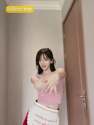 崽崽nana微密圈最新作品，反差风格照片合集