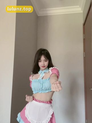 崽崽nana微密圈最新作品，反差风格照片合集