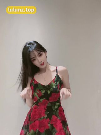 崽崽nana微密圈最新作品，反差风格照片合集