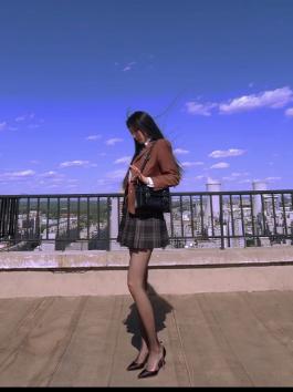 唐十七直播录屏回顾，精彩直播时刻重温