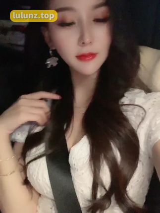 夏天的小雪的个人魅力，微博与抖音双平台上的精彩表现