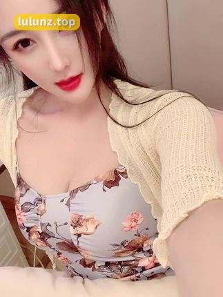 夏天的小雪微博内容分析，粉丝互动与创作分享