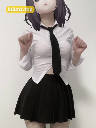 小芋泥yyy微博照片分享，她的独特自拍风格如何征服粉丝？