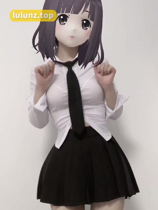 小芋泥yyy微博照片分享，她的独特自拍风格如何征服粉丝？