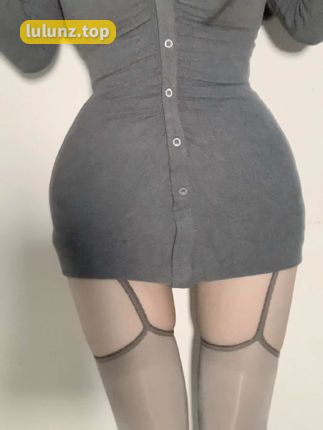 小芋泥yyy的时尚穿搭技巧，她的穿搭风格有哪些独特之处？