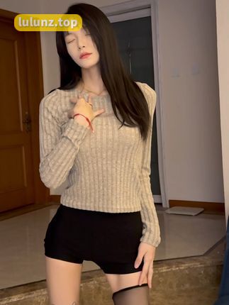 一只树懒微密圈的独家作品,她的时尚资源如何引领潮流