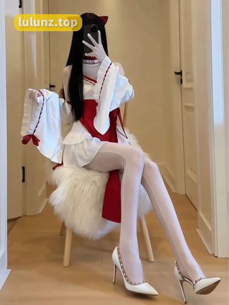 猫梨梨照片合集,她的精致写真吸引了多少粉丝?