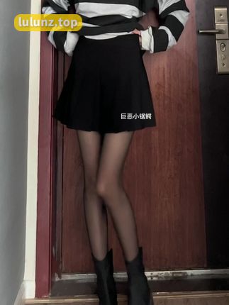 巨恶小锯鳄微密圈“来了#纯御”最新作品抢先看