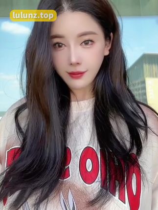 揭秘抖音网红猪小七的微密圈探究其资源的背后故事，猪小七微密圈资源揭秘