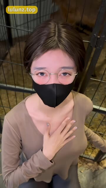 抖音桂芬baby真实照片及微密圈作品，高清下载