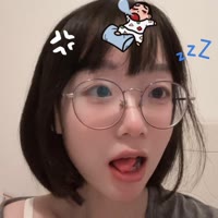 王胜利微博擦边内容热议，网友对她微博内容的讨论