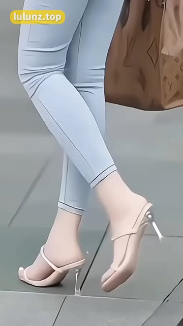 若若老师微密圈写真视频合集，高清资源分享