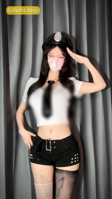 桂芬坐拍微密圈女神的完美身姿与迷人容颜，精选合集