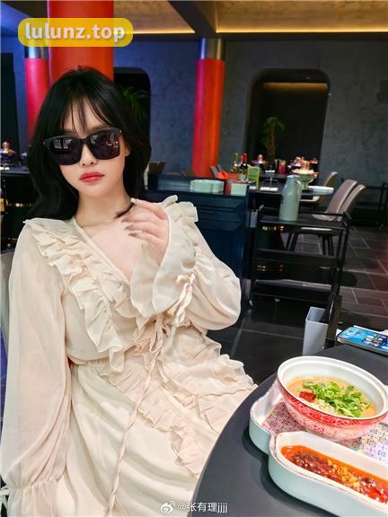 张鑫baby录屏跳舞精彩瞬间回顾，微密圈私密视频合集独家分享