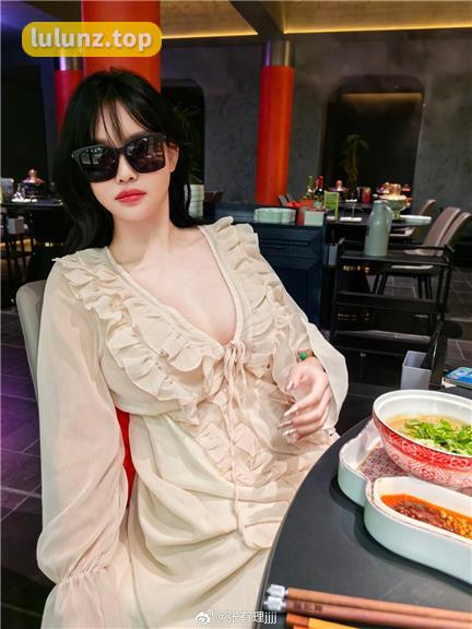 张鑫baby录屏跳舞精彩瞬间回顾，微密圈私密视频合集独家分享