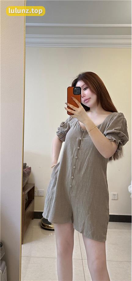 斗鱼玫桃泡芙直播间揭秘，与粉丝的互动瞬间