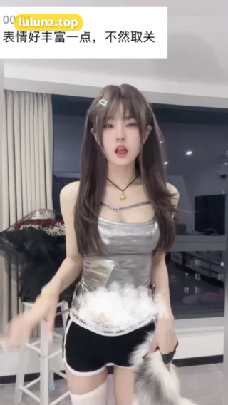 抖音爆料给乔买裙子微密圈视频，最新梗和观看指南