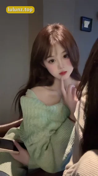 【首发】抖音网红是可馨耶微密圈封面照曝光，全方位展示魅力