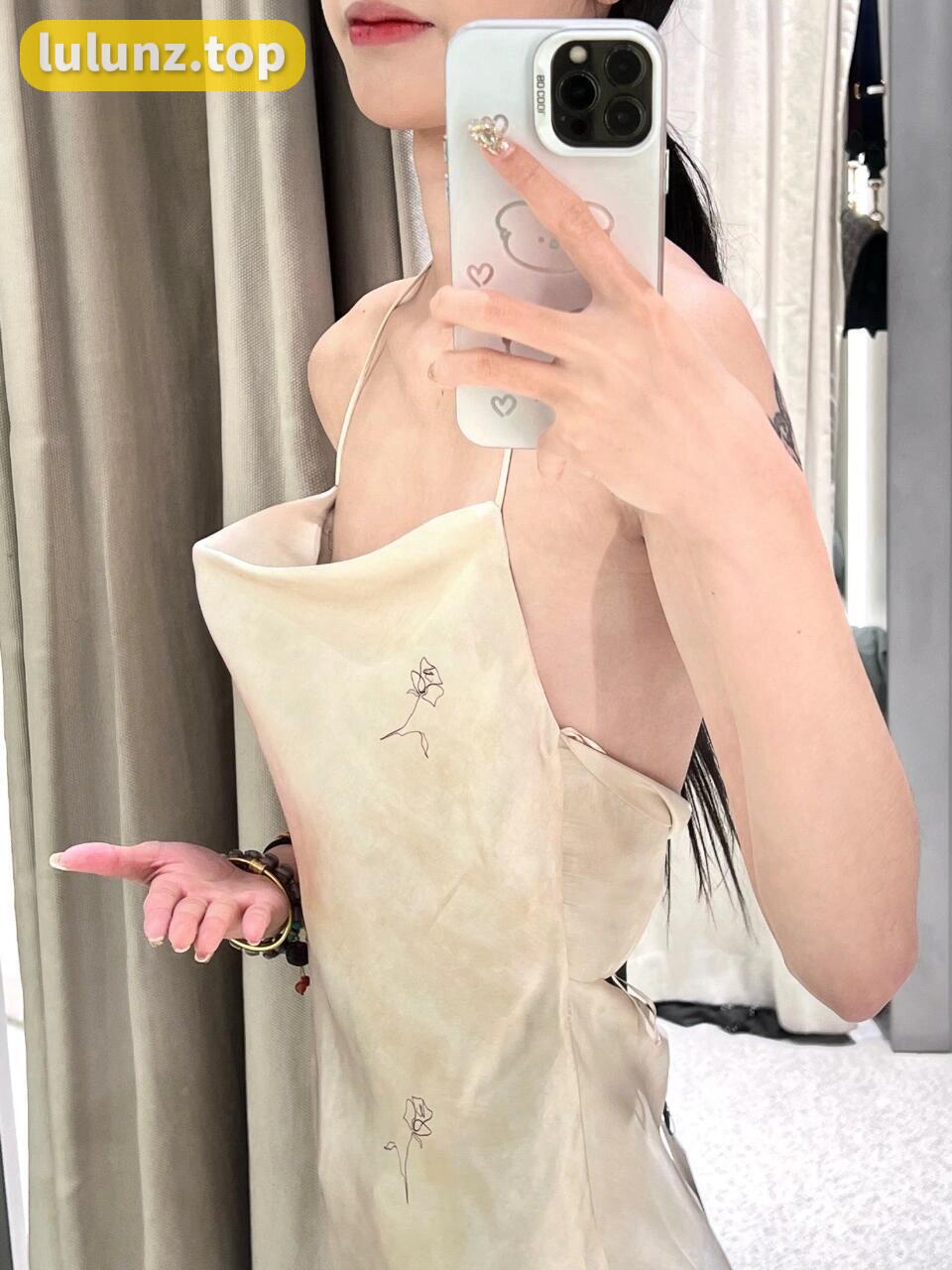 佐佐木酱扮演很悲伤但很可爱的女人，不悲伤的背后却有暖心故事