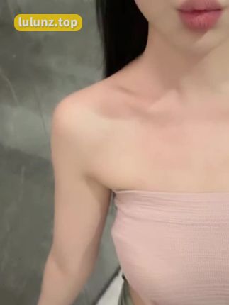 牛仔裤风靡！艾拉·Isla微密圈作品赏析，网友点赞如潮