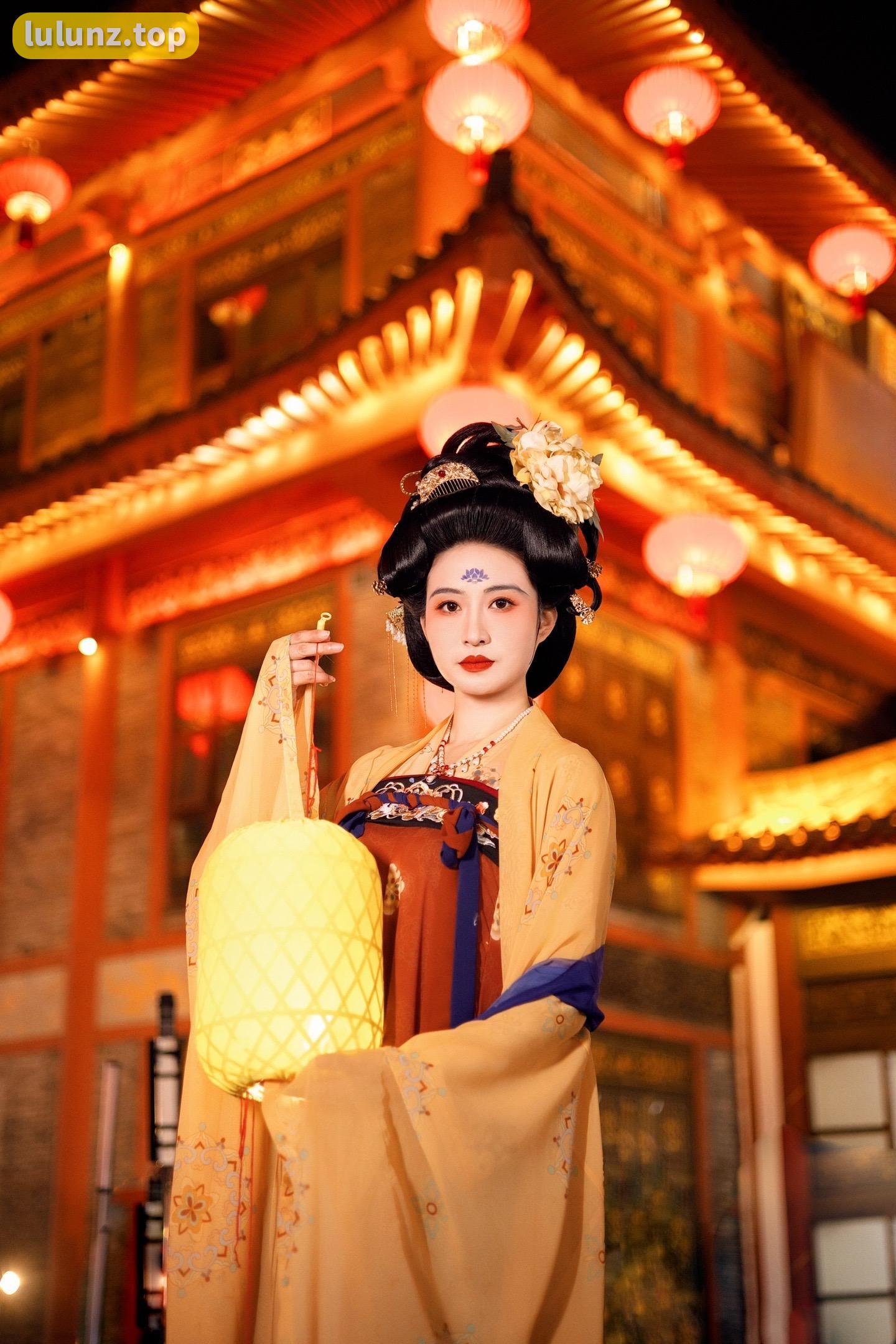 宝儿茹的新浪微博账号是什么？网红私生活大起底，微博女神宝儿茹她的微博日常与粉丝互动