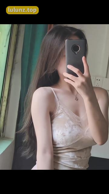 佐佐酱的微密圈颜艺翻白与吐舌头的全新演绎,佐佐酱的最新作品合集