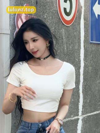 李嘉欣97微博更新，网红女神的最新动态抢先看