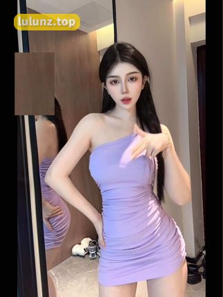 艾拉·Isla的牛仔造型在微密圈中掀起热潮