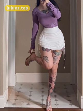 微密圈「卡通百科老王」原版合集，精选付费作品一网打尽