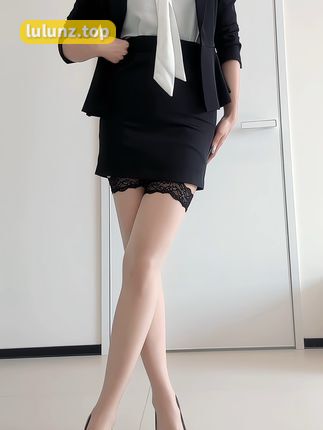 微密圈徐绾绾y性感写真作品全集，黑丝造型的顶级享受